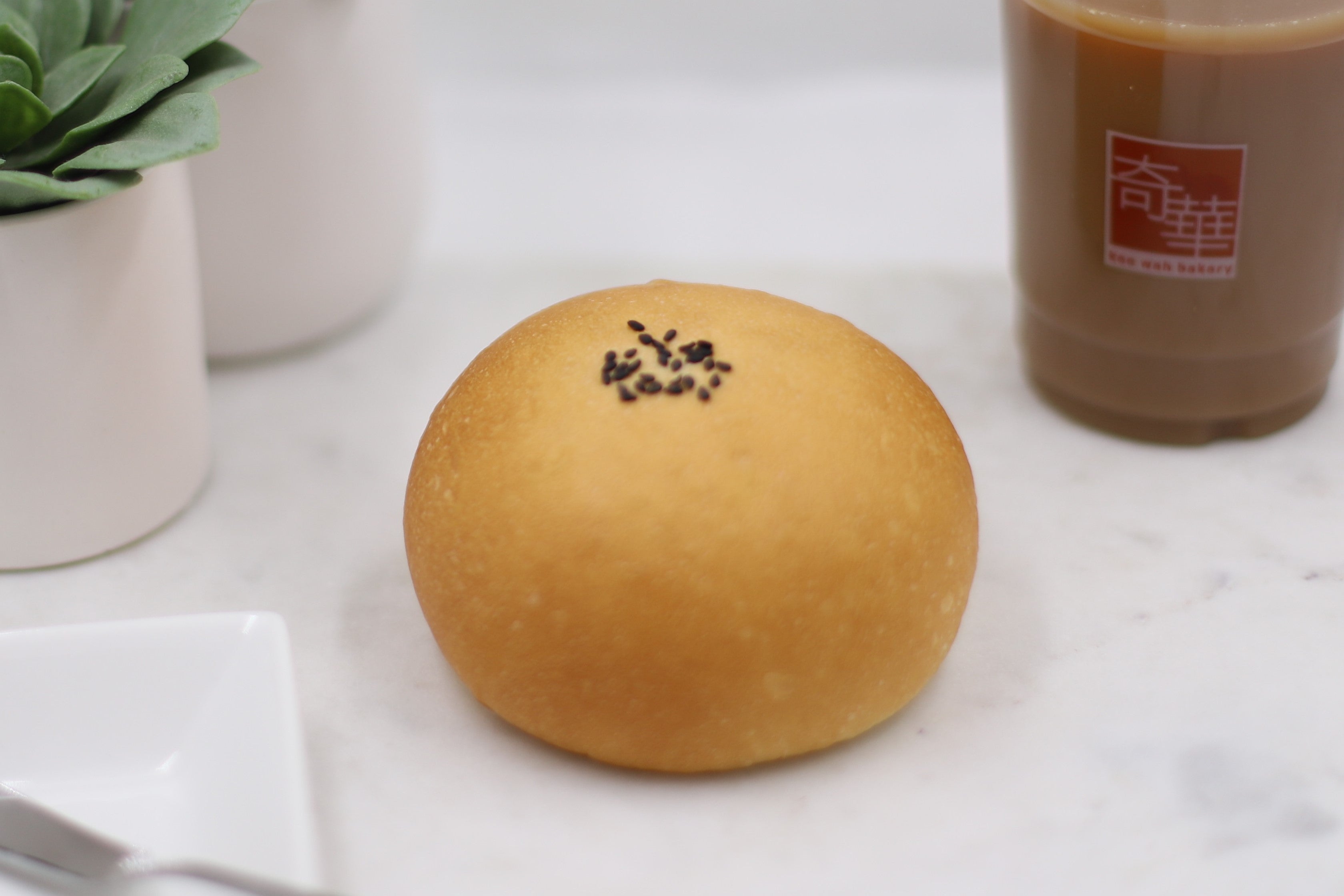 redbeanbun_3359x.jpg?v=1605148367